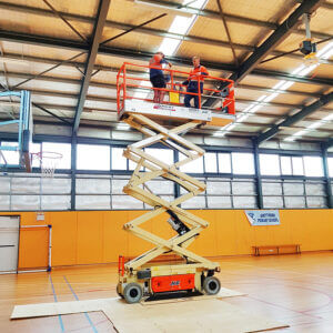 JLG scissor lift hire duralift